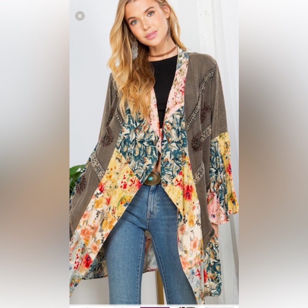 Floral young threads Patchwork Open Front duster … - image 1